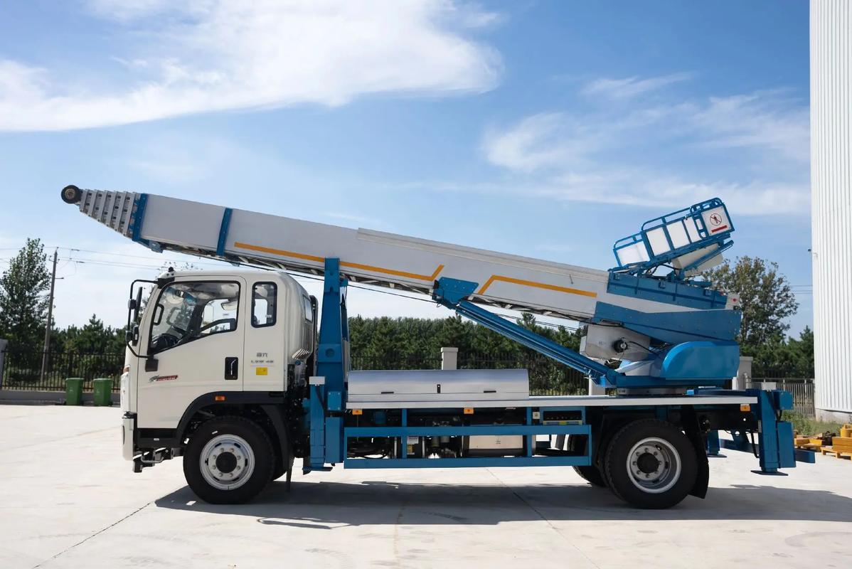 长安镇云梯上料车租赁费用